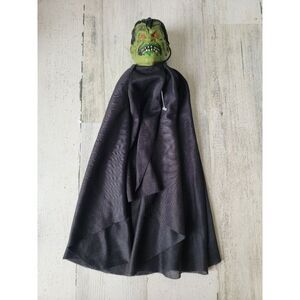 Paper magic 2006 Mini hanging green zombie prop Halloween decor